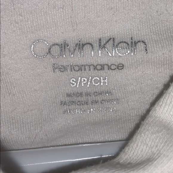 Calvin Klein cropped hoodie - Picture 3 of 4